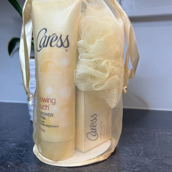 Caress GLOWING TOUCH Silkening Body Wash, In Shower Lotion, Beauty Bar & Puff - Picture 11 of 13